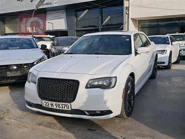 کرایسلەر 300 2022  بۆ فرۆشتن لە عێراق - هەولێر